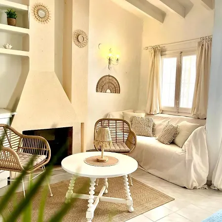 Mediterranean With Sun Terrace And Sea View Moraira