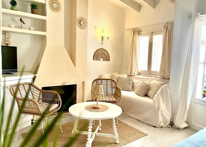 Mediterranean With Sun Terrace And Sea View Moraira