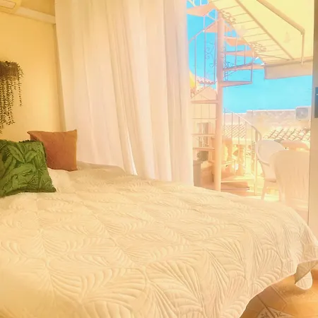 Mediterranean With Sun Terrace And Sea View Διαμέρισμα *